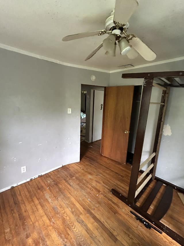 306 Isabell St photo 15