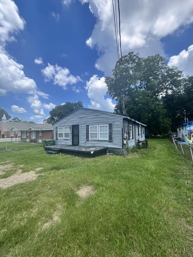 3120 Lower Wetumpka Road photo 1
