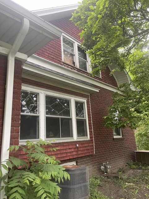 330 S Madison St photo 1