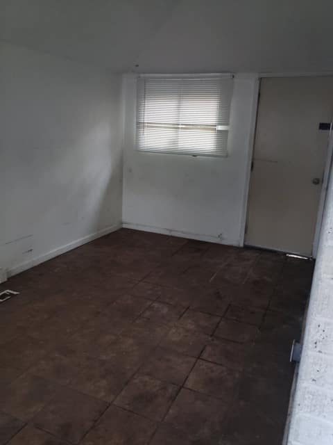 3729 Avondale Avenue photo 2