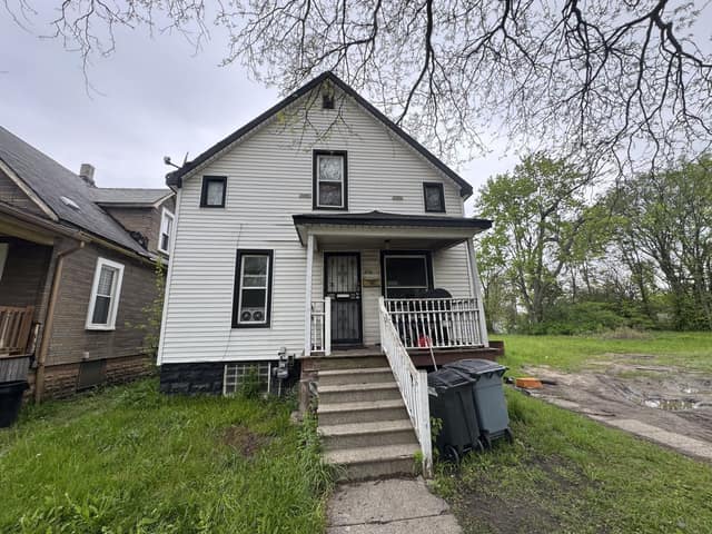 376 Highland St photo 1