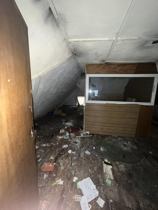 406 Morton St photo 17