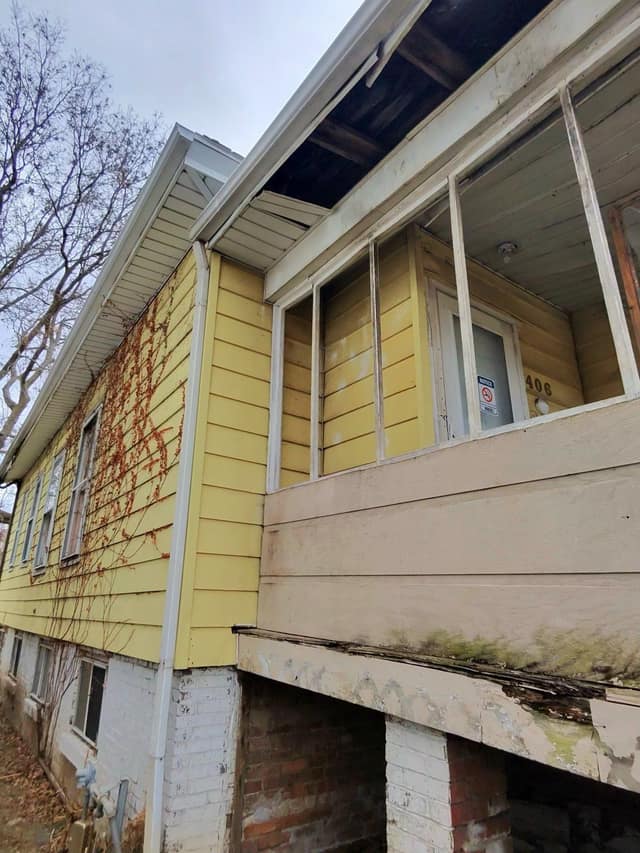 406 Morton St photo 26