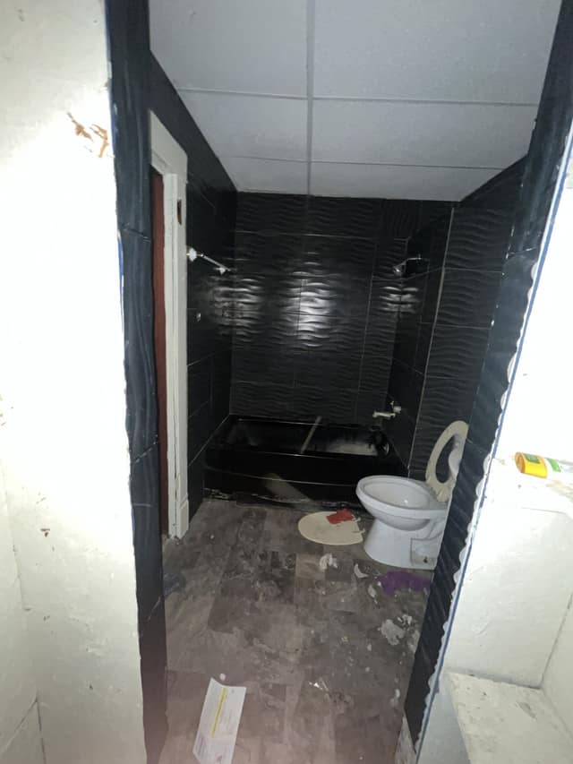 406 Morton St photo 20