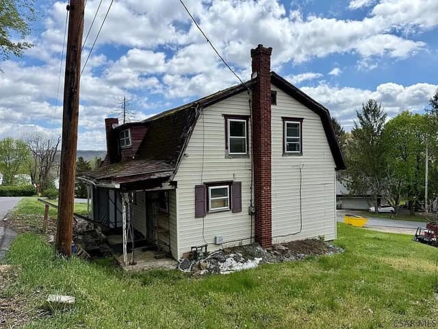431 Finch St photo 22