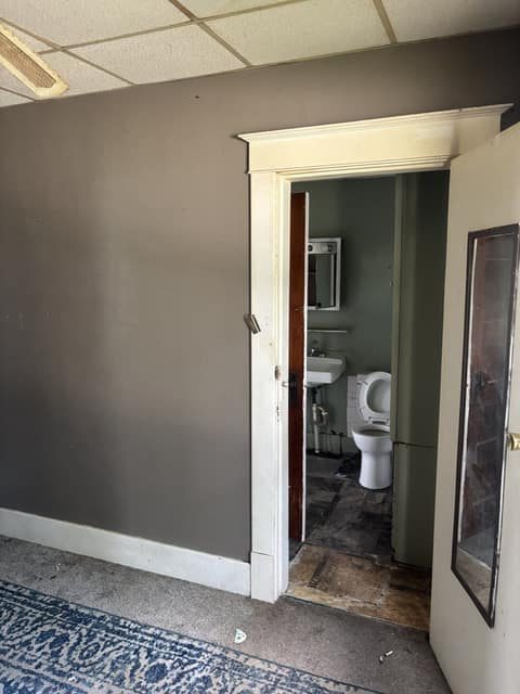 435 S Cedar Street photo 13