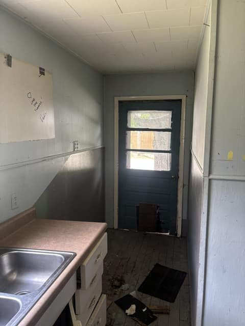 435 S Cedar Street photo 20