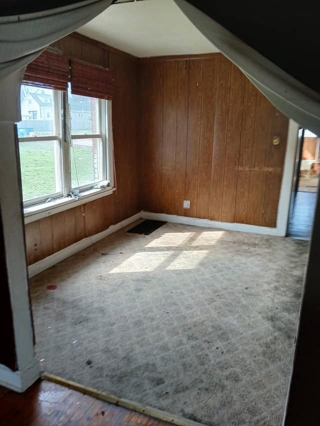 4931 Plover Ave photo 2