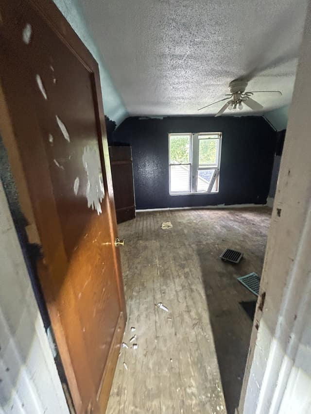 4 W Delmar Ave photo 5