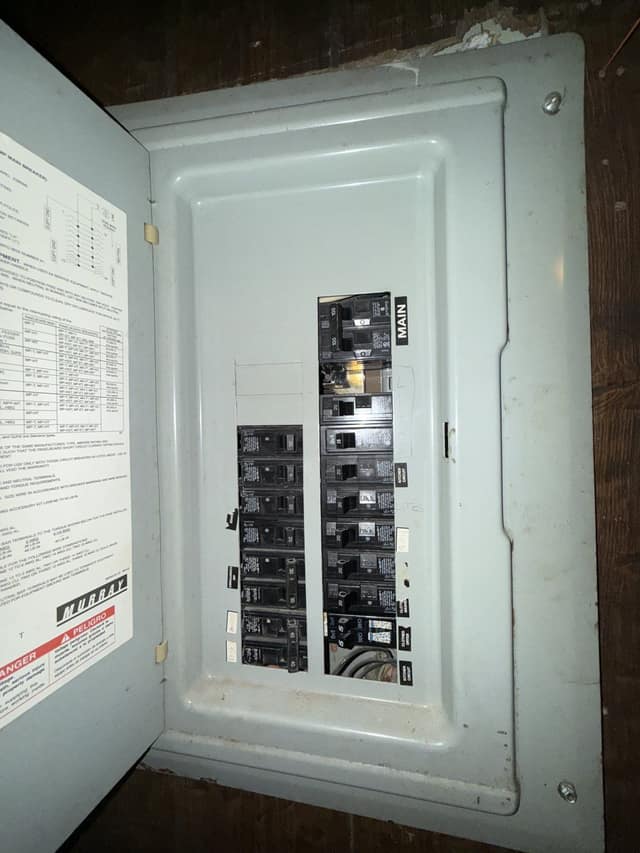 500 Saint Thomas Ln photo 14