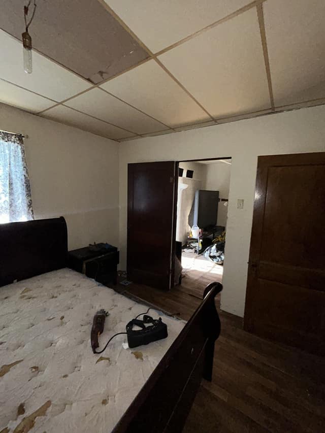 5617 Warren Ave photo 7