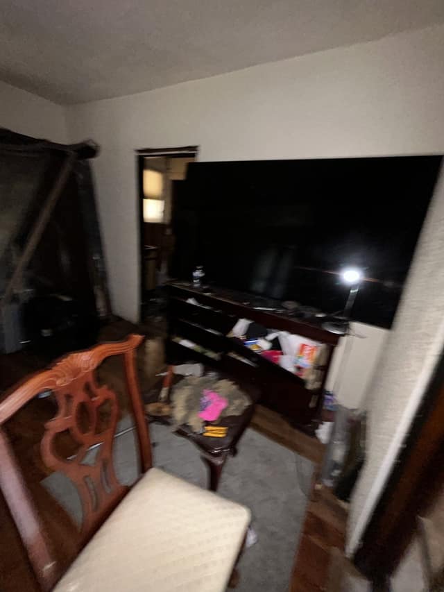 5617 Warren Ave photo 11