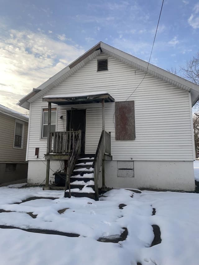 6069 Harney Ave photo 1