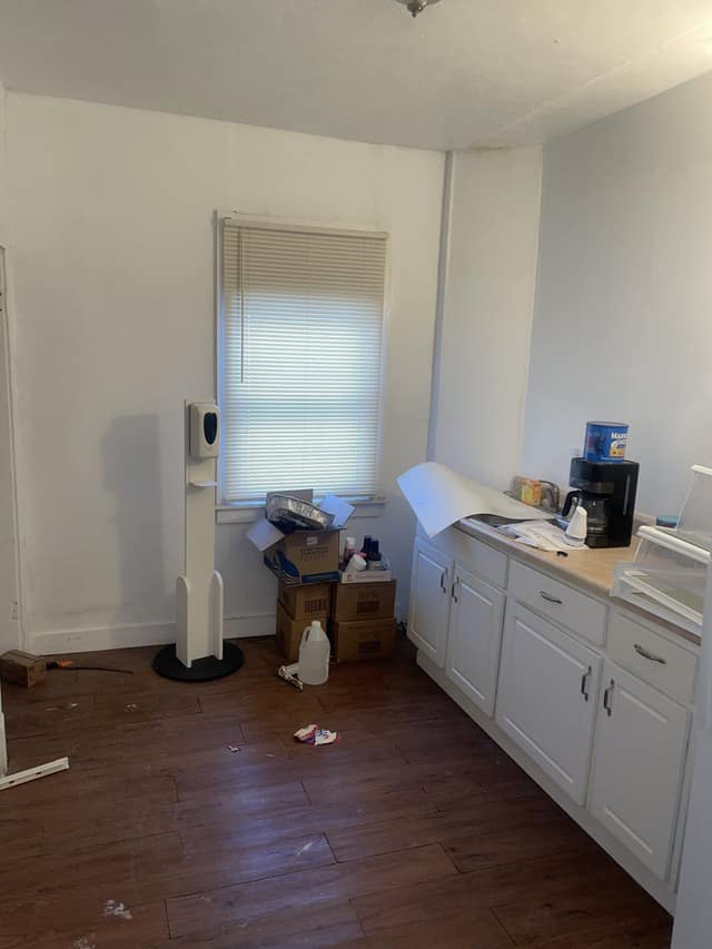 6069 Harney Ave photo 4