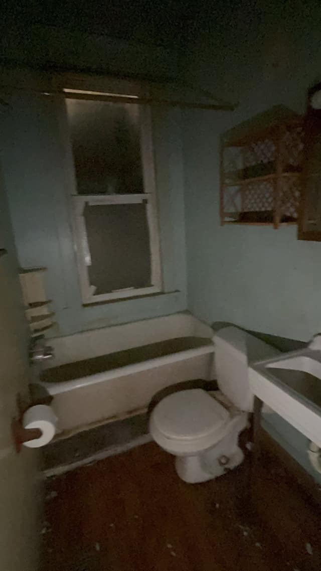 609 Tracy St photo 7