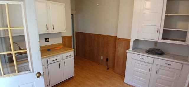 648–650 Linden Ave photo 17