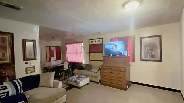 740 Valencia St photo 5