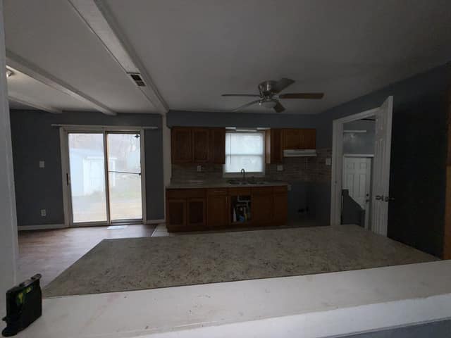 804 Otto St photo 9
