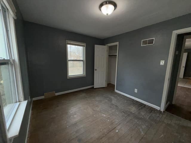 804 Otto St photo 4