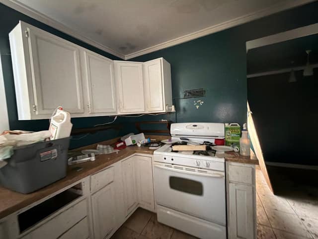 805 S Hickory St photo 5