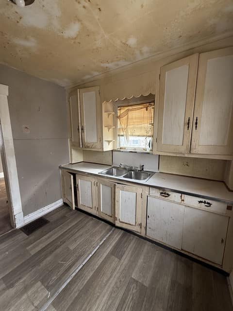821 N Oakland Ave photo 8