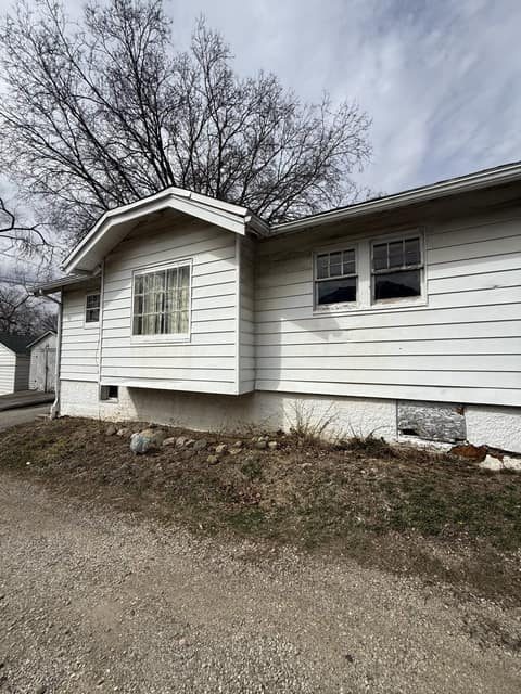 821 N Oakland Ave photo 16