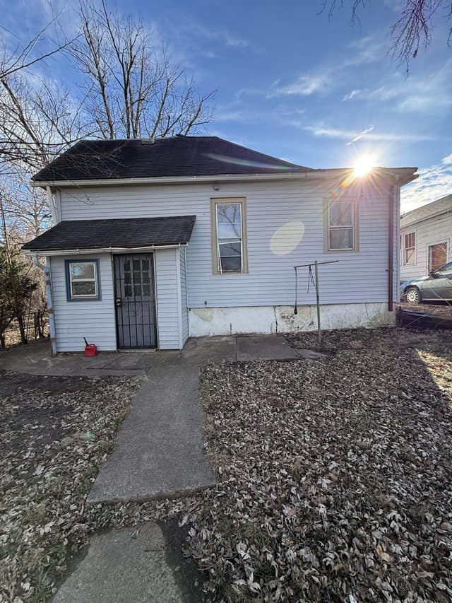 968 W View St photo 23