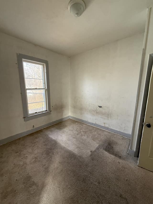 968 W View St photo 4