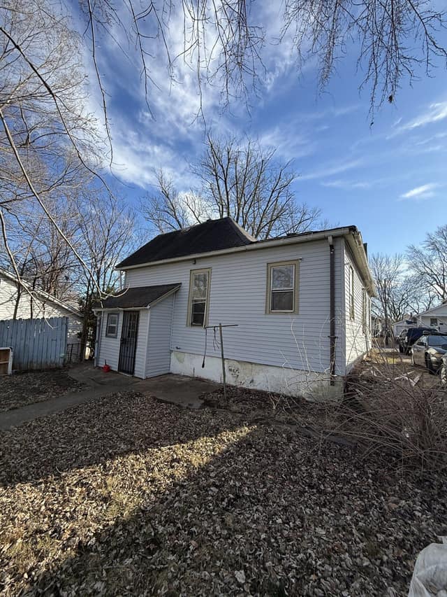 968 W View St photo 26