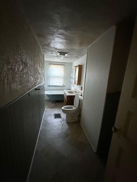 989 W Packard Ave photo 13