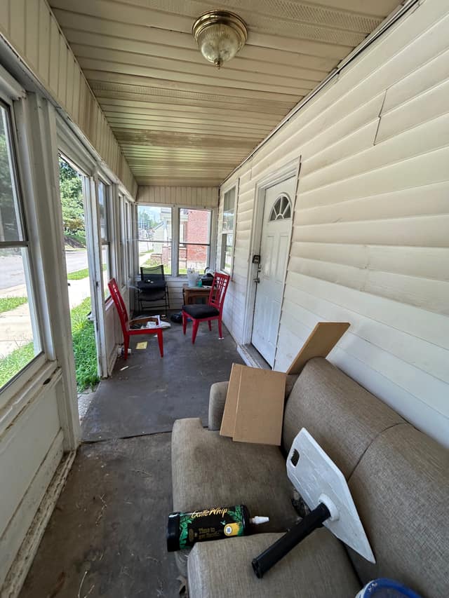 718 South Church Street photo 3