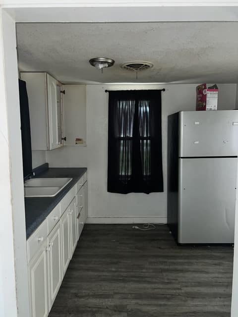 1524 N Summit Ave photo 11