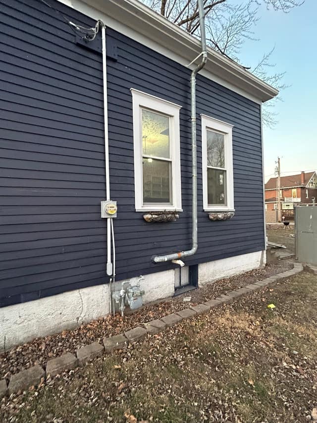 106 S Benton St photo 2