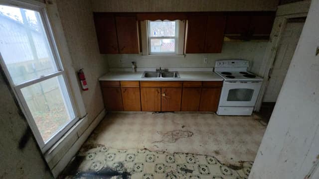 1119 S Brookside Ave photo 10