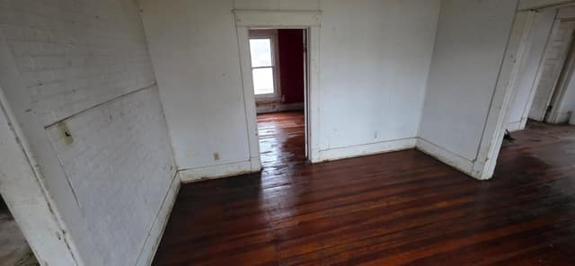 1119 S Brookside Ave photo 5