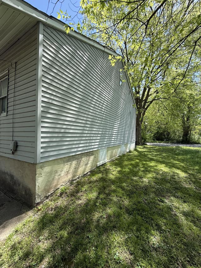 462 W Leafland Ave photo 4