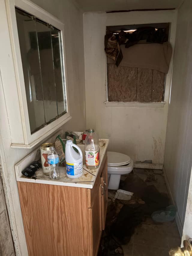 1829 S Stanley St photo 11