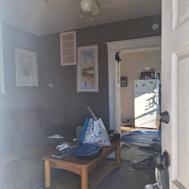 222 Poplar Ave photo 3
