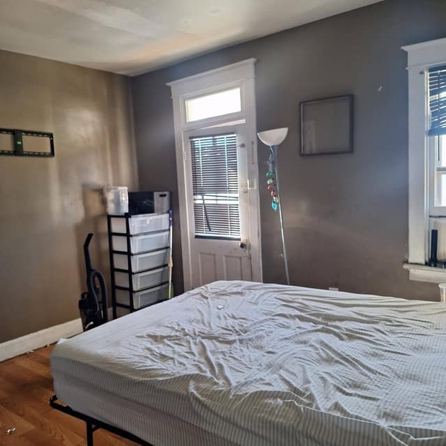 222 Poplar Ave photo 8