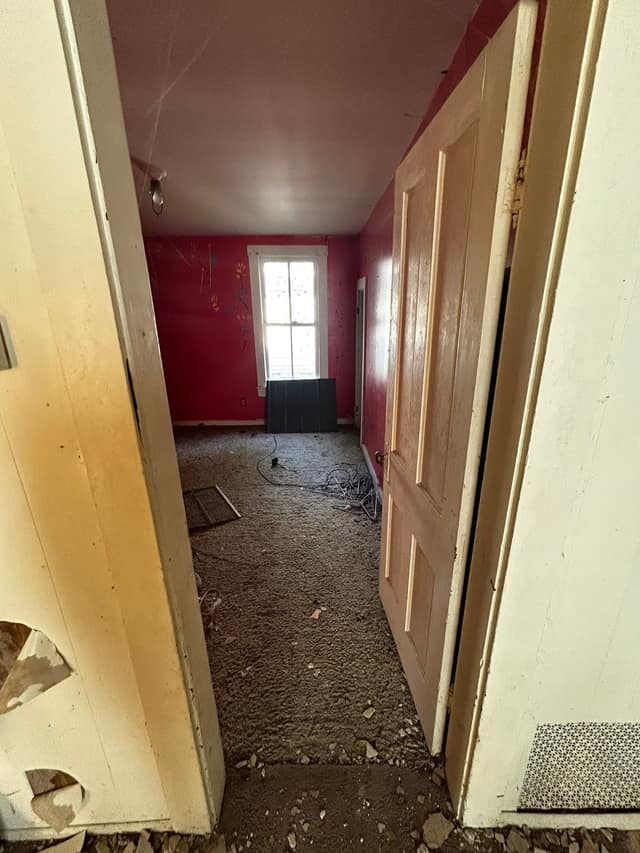 304 N Spruce St photo 16