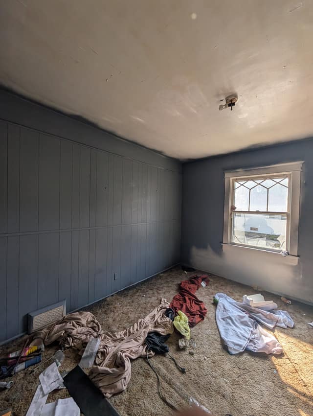 422 S Louisa St photo 4
