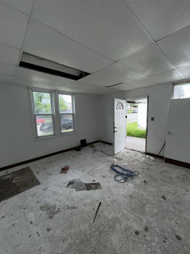 706 Cedar St photo 7