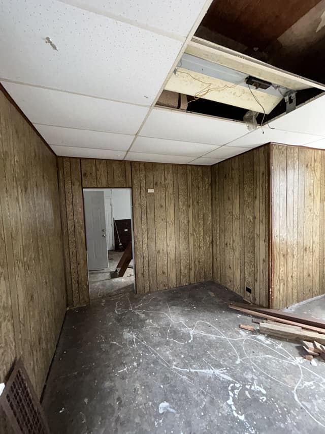 706 Cedar St photo 16
