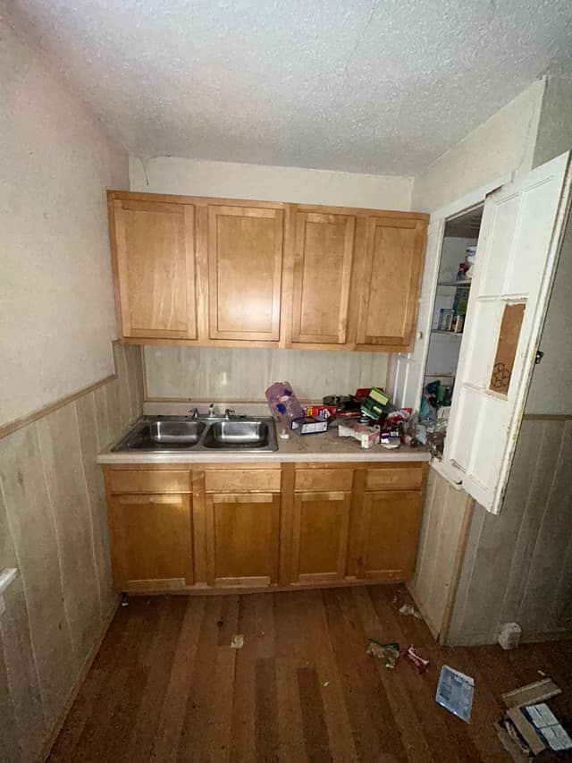 8315 Eton Pl photo 11