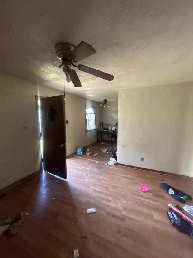 5538 Avon Pl photo 4