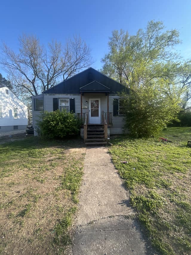 5538 Avon Pl photo 1