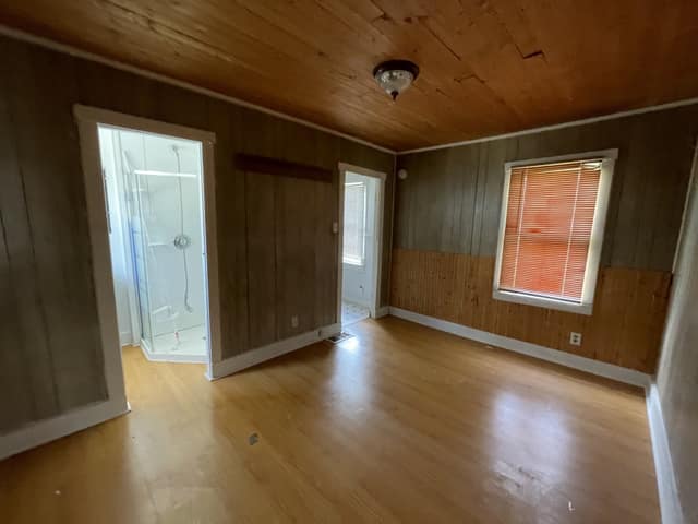 1764 E Johns Ave photo 4
