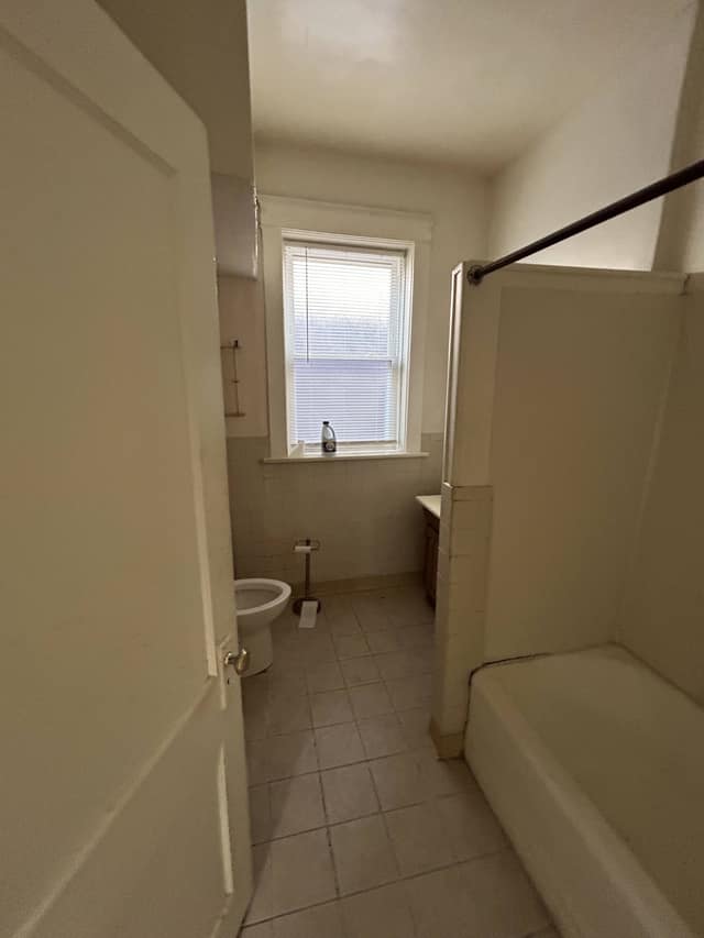 4890 Margaretta Ave photo 6
