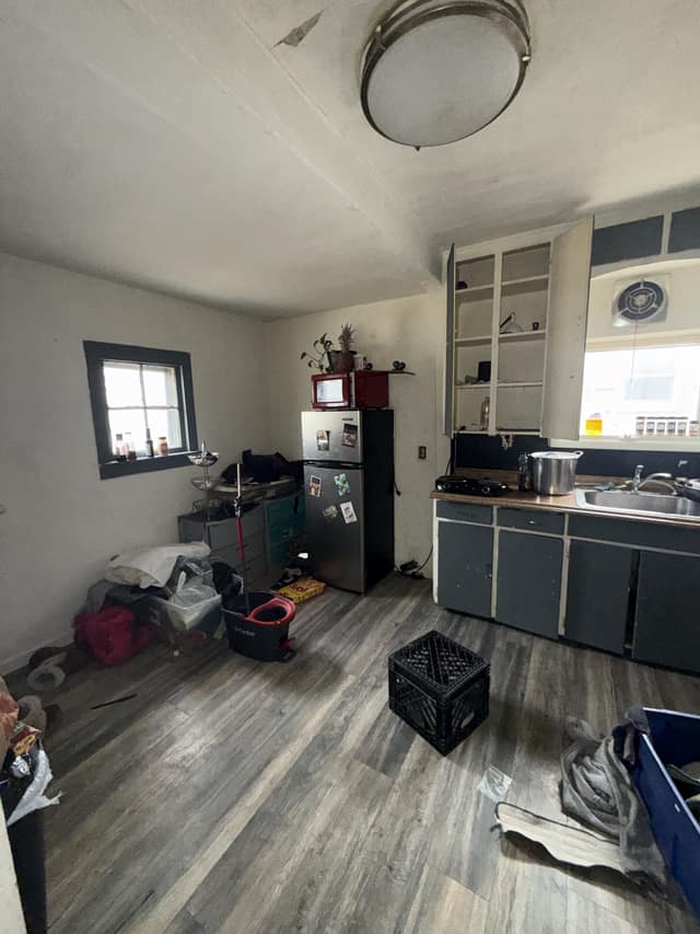 1218 Pinehurst Ave photo 4