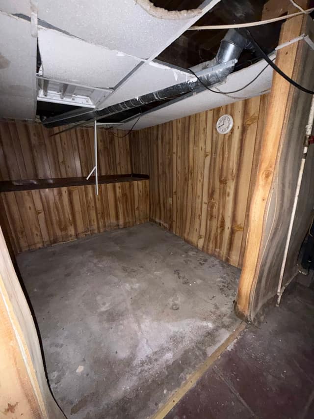 415 E Division St photo 17